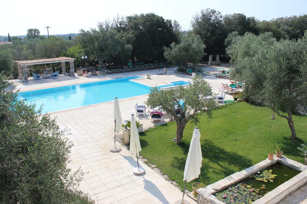 Agriturismo Tenuta Sant'Antonio Cerfignano Luaran gambar